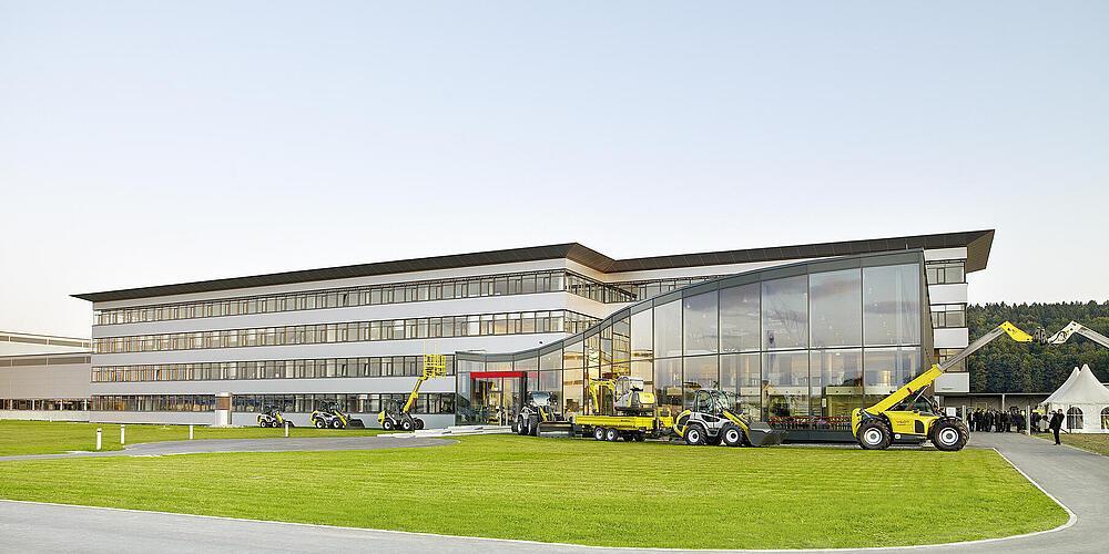 瓦克纽森位于普夫伦道夫的基地。